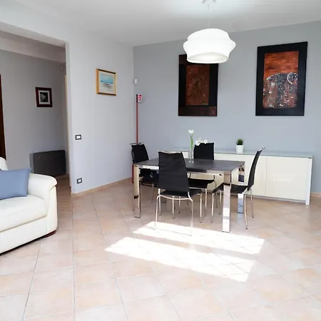 Villa Moderna Con Piscina A Due Passi Dal Golf Club *